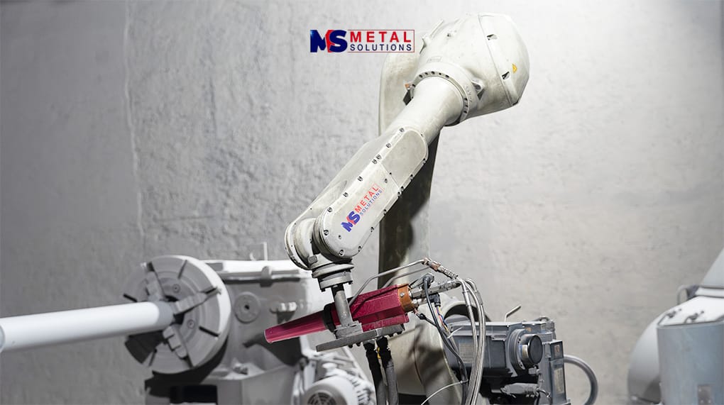 OUR SERVICES 4 Che tao co khi cong nghe cao Metal Solutions