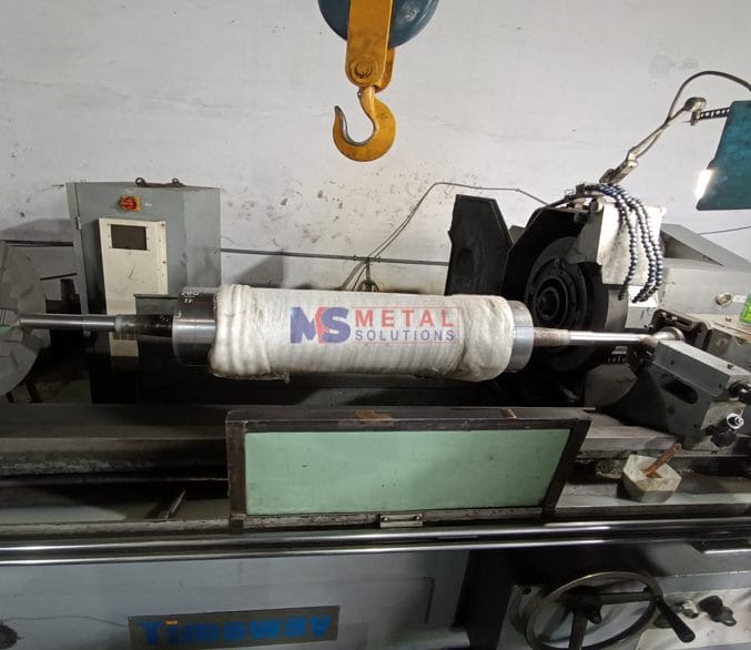 Phun phủ hợp kim Chống mòn cho Lô Dán Bản 4 Phun phủ hợp kim Chống mòn cho Lô Dán Bản