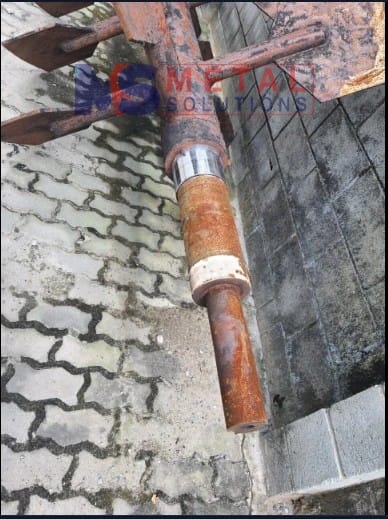 Phun phủ phục hồi, sửa chữa trục máy trộn 2 Phun phủ phục hồi, sửa chữa trục máy trộn (4)