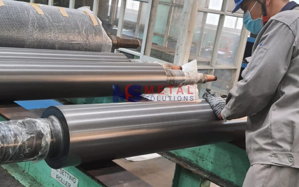 Phun phủ Tungsten Carbide cho trục plater ngành tôn 6 Phun phủ tungsten carbide cho trục plater