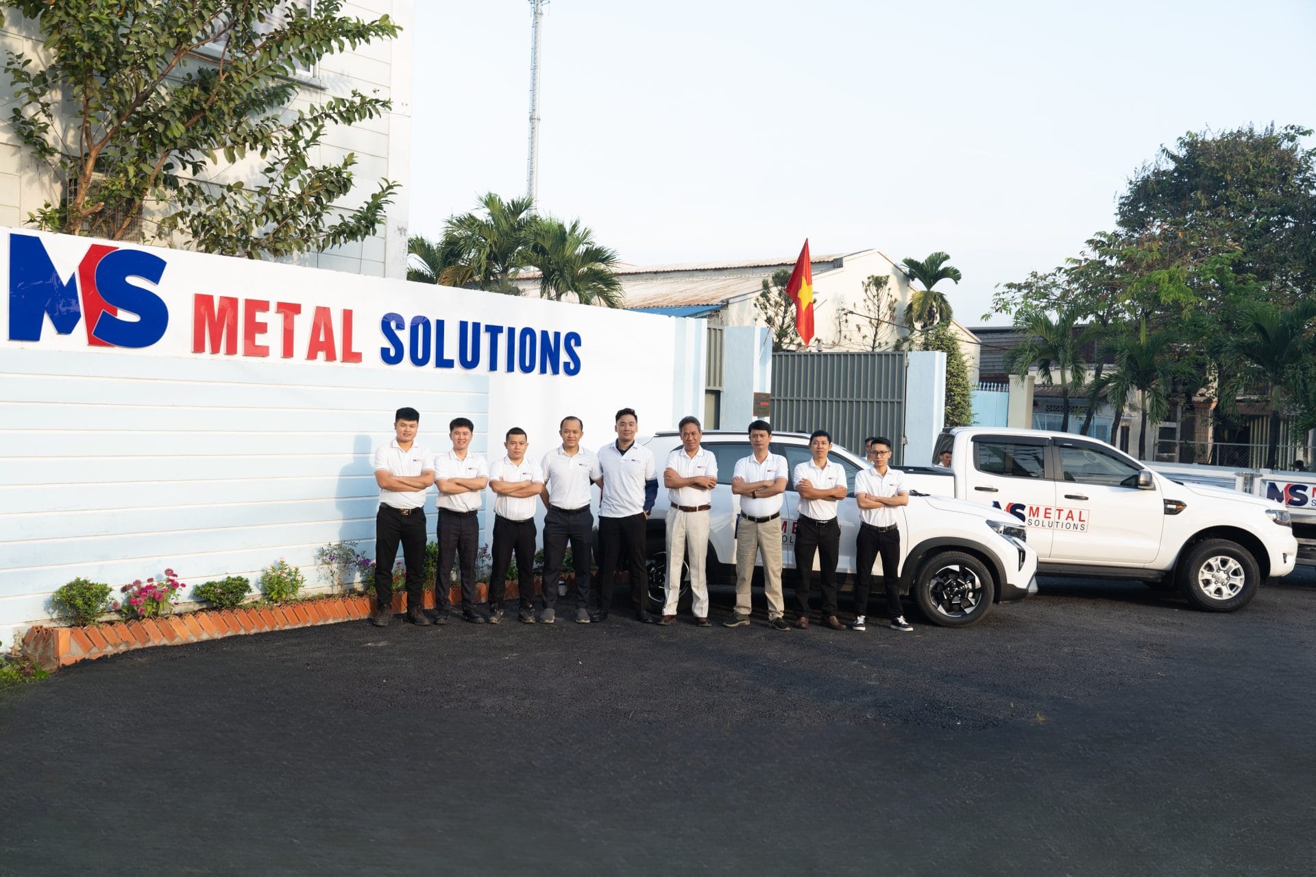 VỀ CHÚNG TÔI 2 Tuyển Dụng Nhân Viên Kinh Doanh Kỹ Thuật