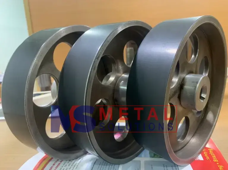 con lăn hoàn thiện đánh bóng