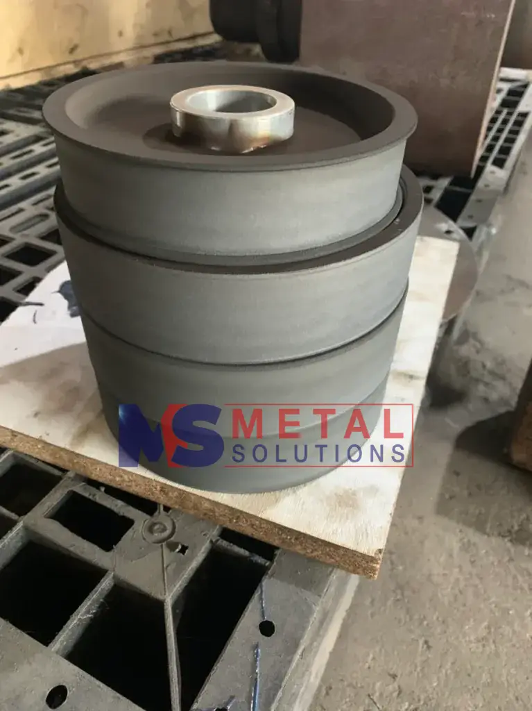 Phun phủ gốm Lô kéo dây cho ngành cáp và kéo sợi 8 Con lăn sau khi phun gốm