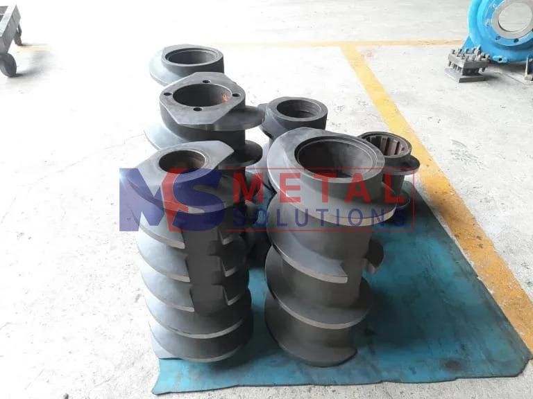 Phun phủ kim loại sửa chữa trục vít ép đùn (2)