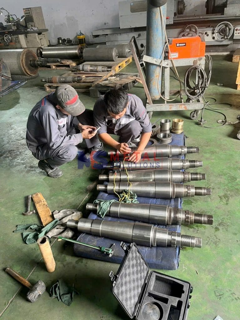 Phun phủ hợp kim chống mòn cho trục Mandrel ngành tôn, thép 7 Quá trình QA QC trục Mandrel