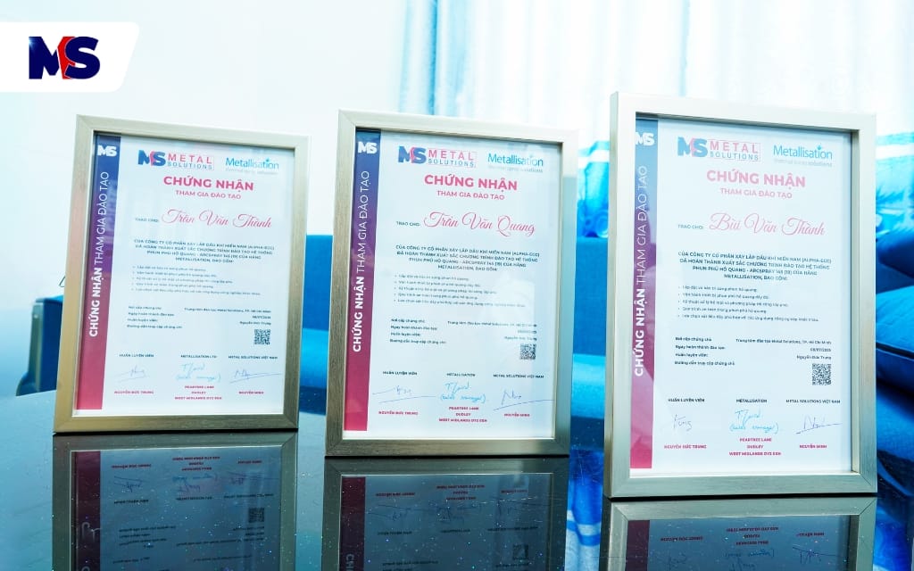 Metal Solutions bàn giao máy Phun hồ quang cho Alpha ECC 10 Giấy chứng nhận tham gia đào tạo phun phủ hồ quang