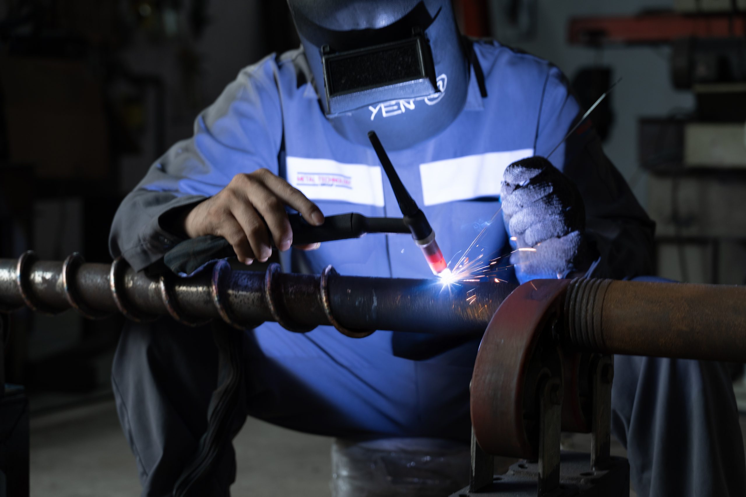 TRANG CHỦ 235 HÀN SỬA CHỮA