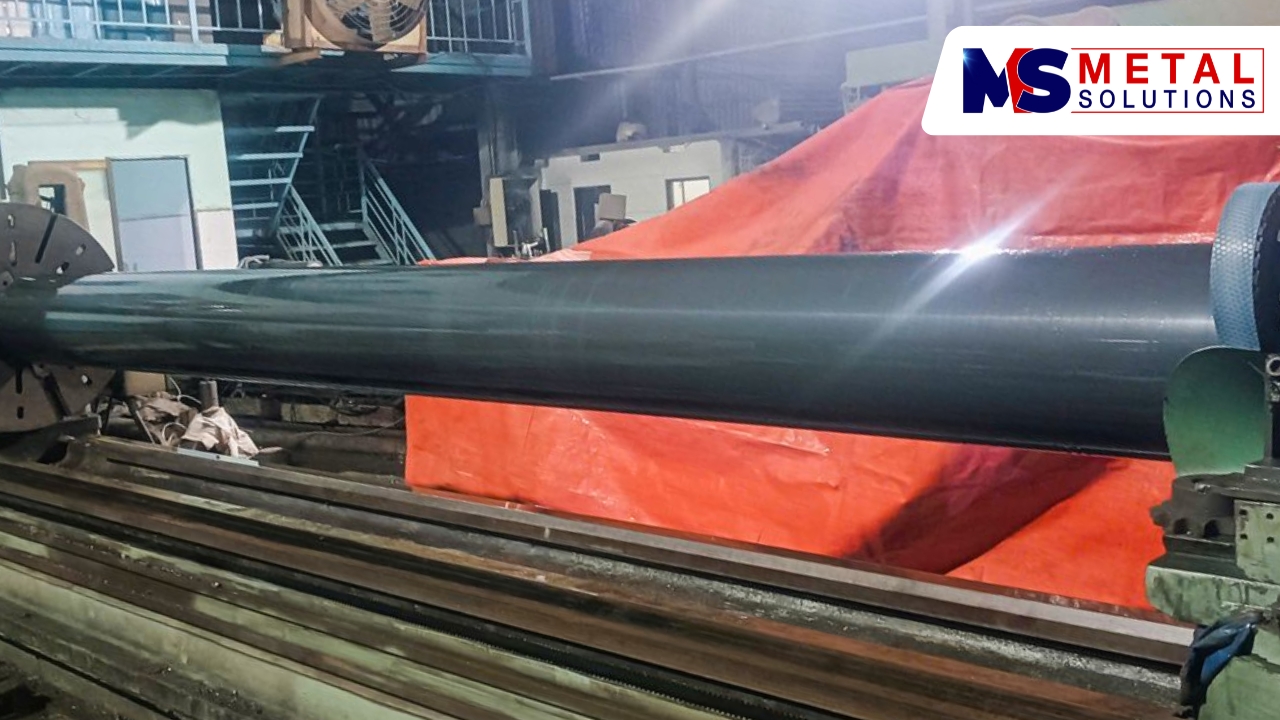 Phun phủ Ceramic chống mòn Lô Gương D345x4550mm trong nhà máy sản xuất giấy 4 Vì sao nên chọn Metal Solutions cho dịch vụ phun phủ Plasma Ceramic