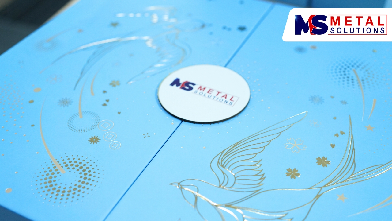 he-thong-thiet-bi-may-moc-metal-solutions